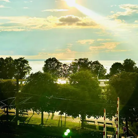 Pink Sissi Hideaway Mit Seeblick Daire